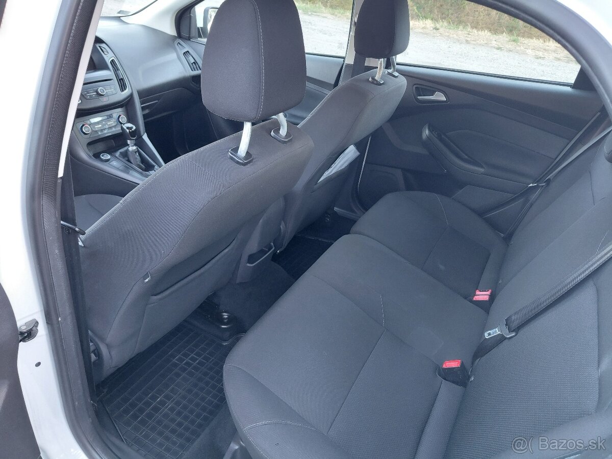 Ford Focus 1.5 tdci - 7