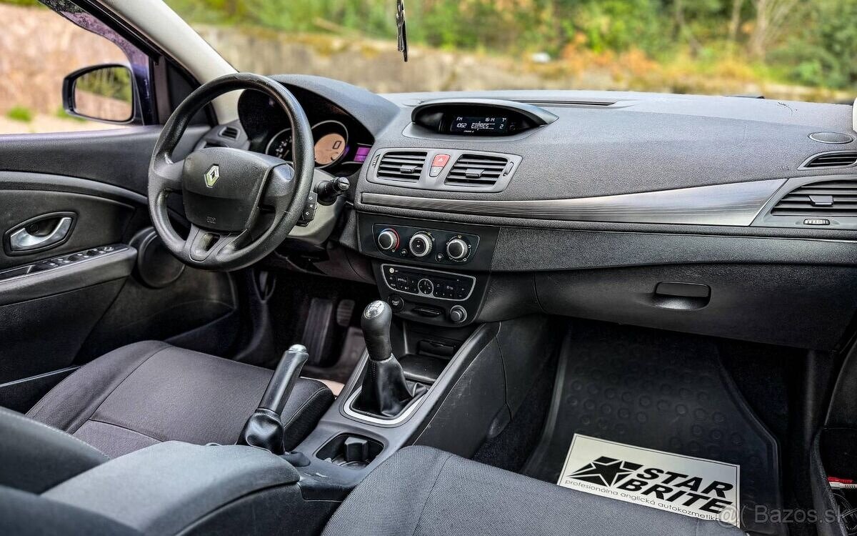 Renault Megane 1.6, 76kW - 7