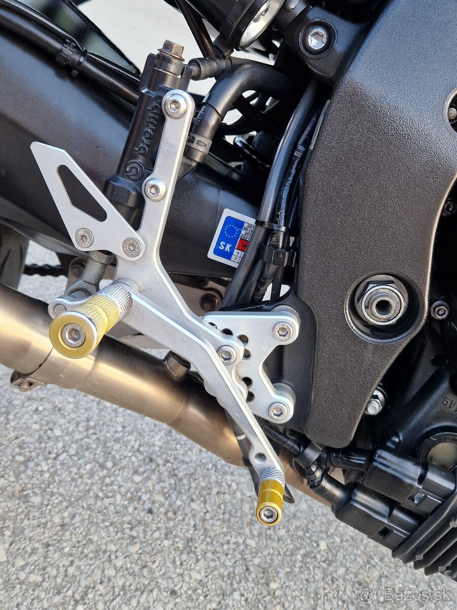 YAMAHA 800 FZ8 ABS 2012 Akrapovič - 7