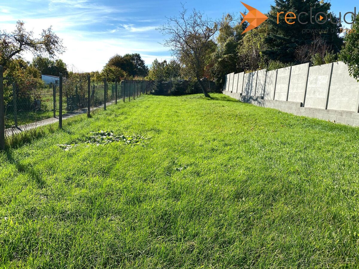 Stavebný pozemok v obci Častá – Zámocká ulica, len 1 km od h - 7