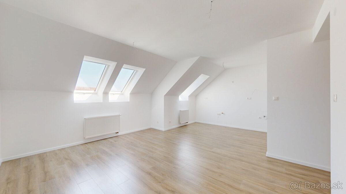 Polianky / B6412 / 2-izbový byt s loggiou - 7