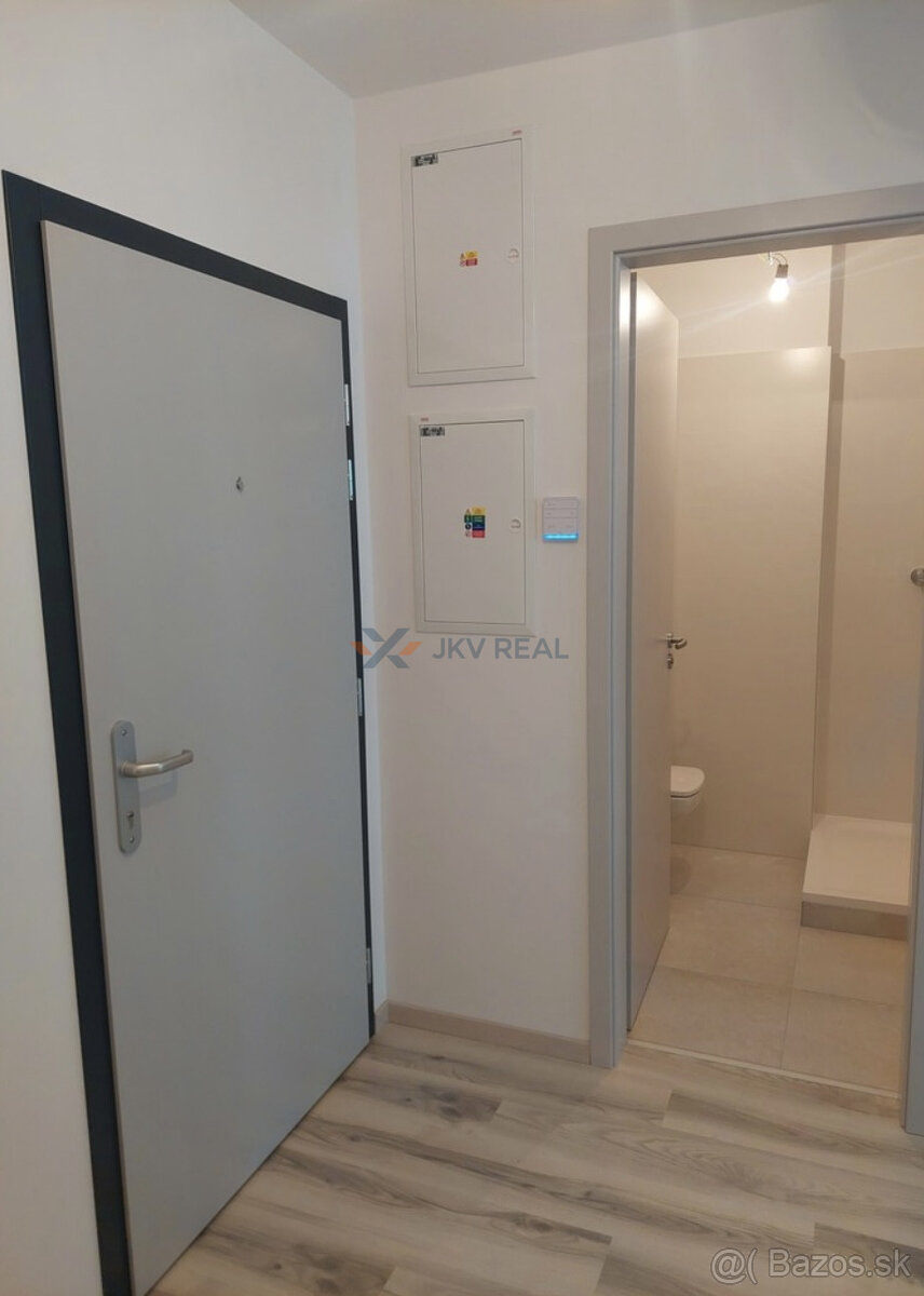 Moderný 1,5-izbový byt s loggiou a garážovým státím – Trnava - 7