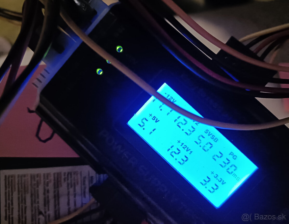 Predám zdroje do PC, konektory aj pre grafiky: - 7