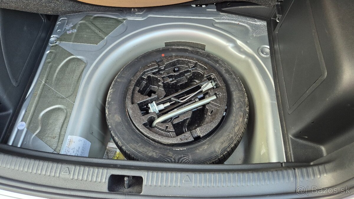 Skoda rapid spaceback - 7