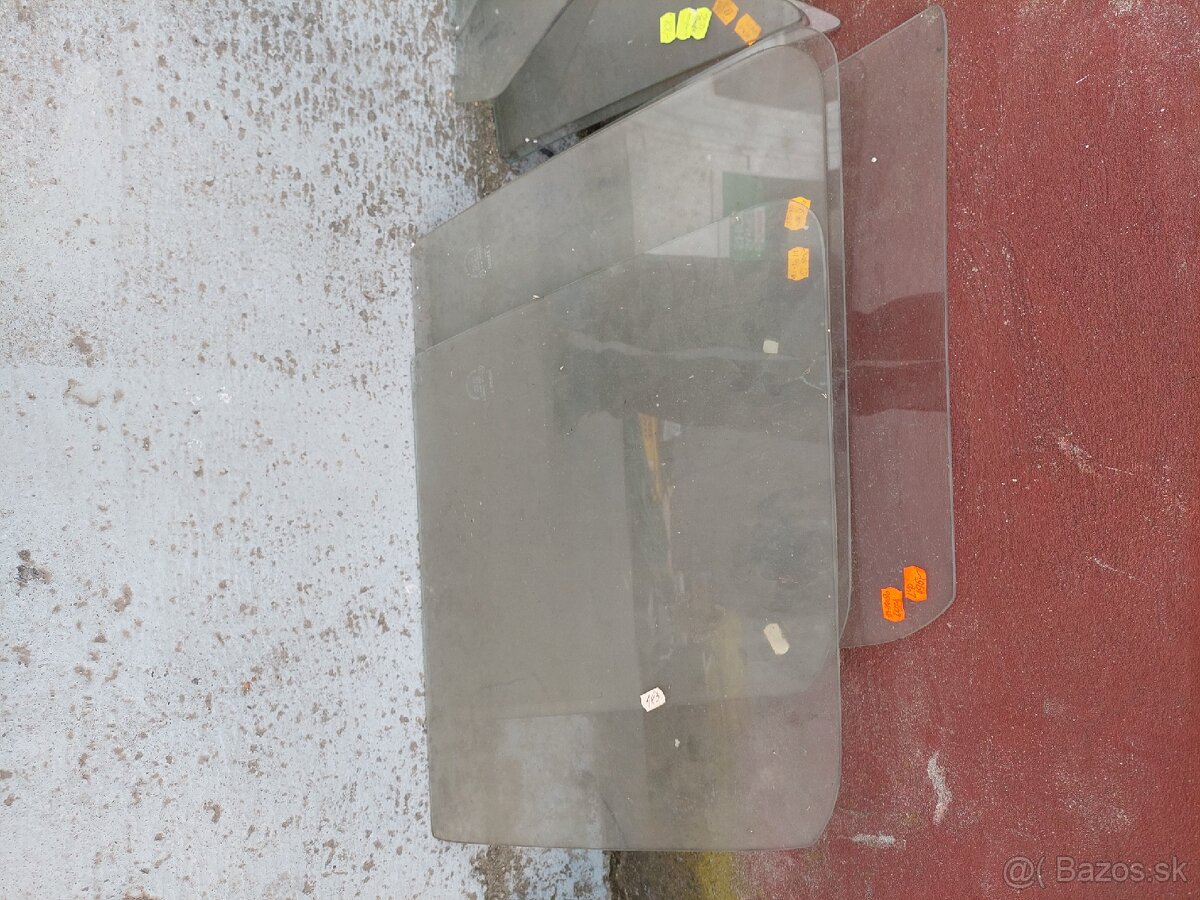 predam nove cel. skla bocne - 7