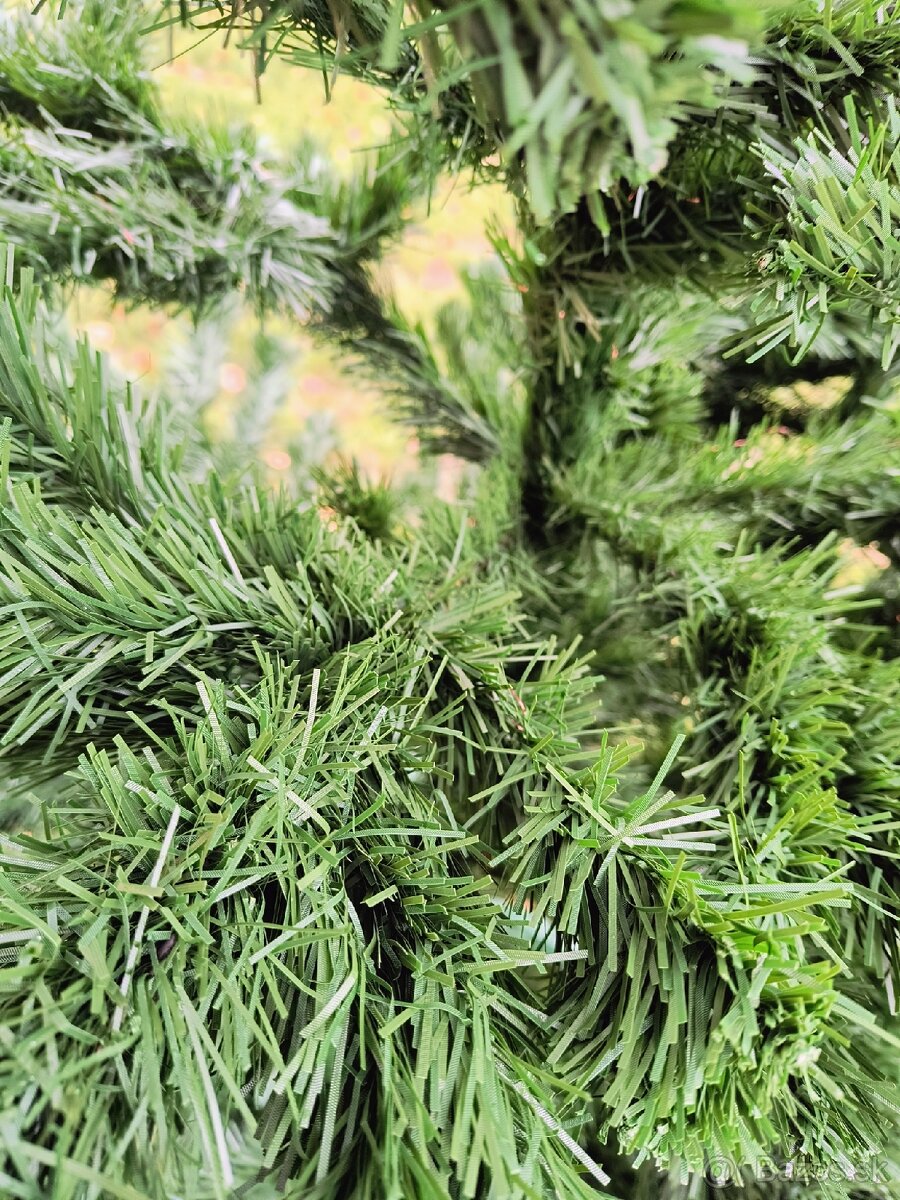 Umelý, vianočný stromček - 7