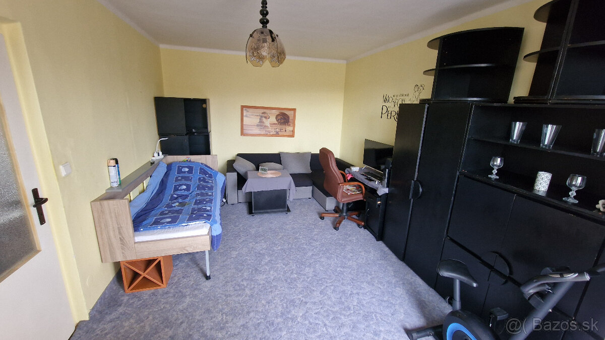 Prenajmem zariadeny 1i byt v BB - 7