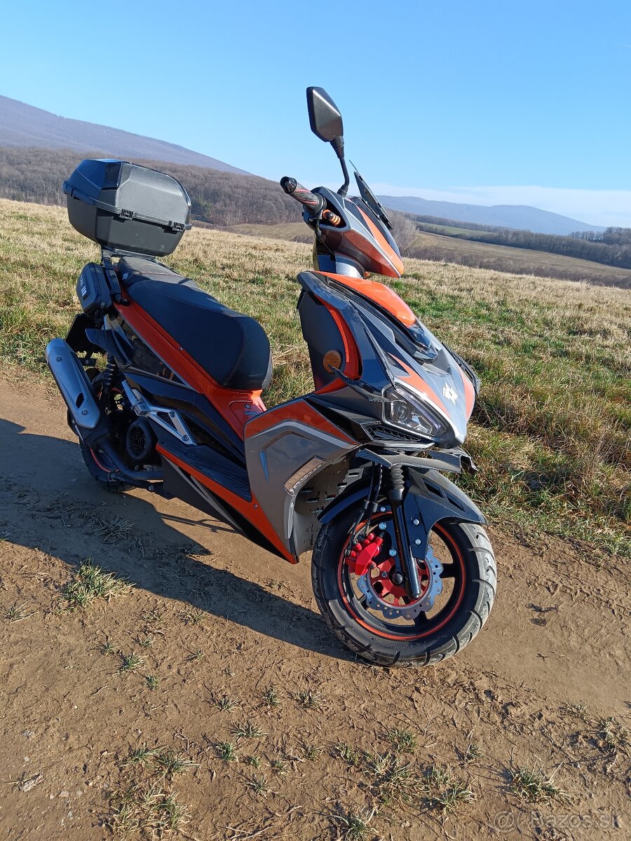 Adamoto fast 125 - 7