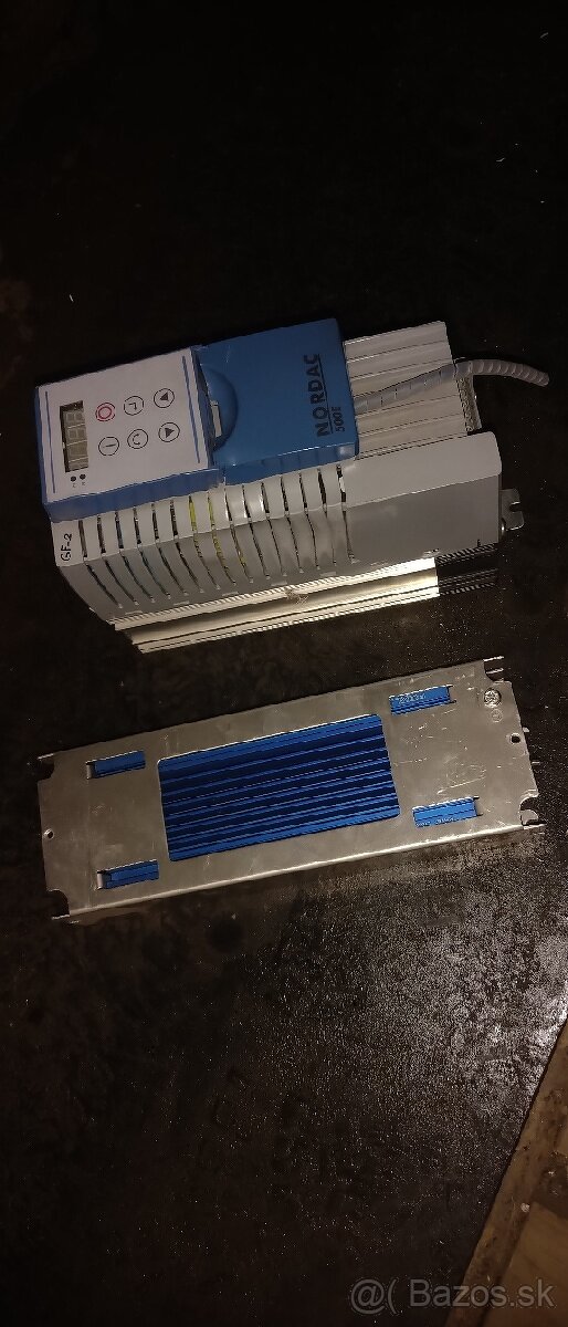 Frekvencny menič NORDAC 4kW + ovládací panel s displejom - 7