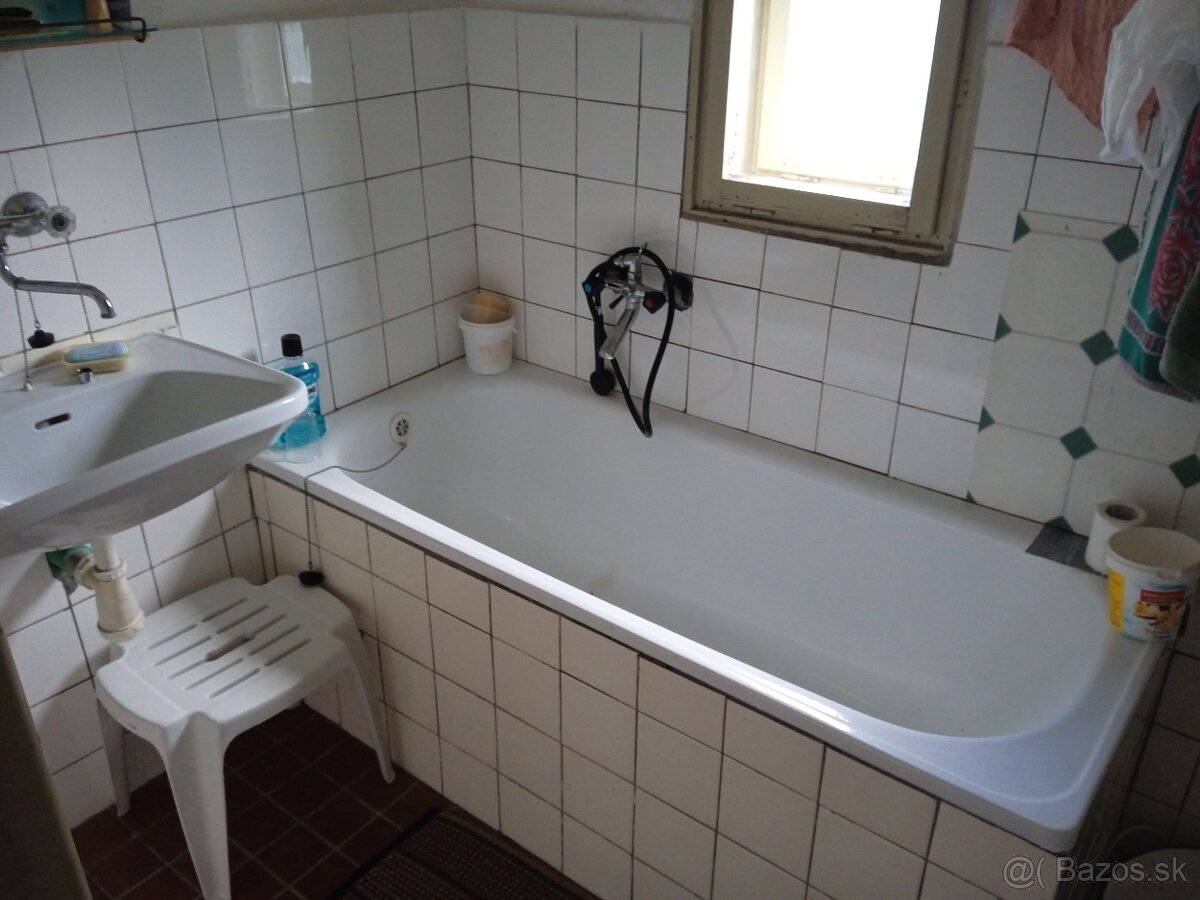 Tradičná drevenica v obci Pribylina - 7