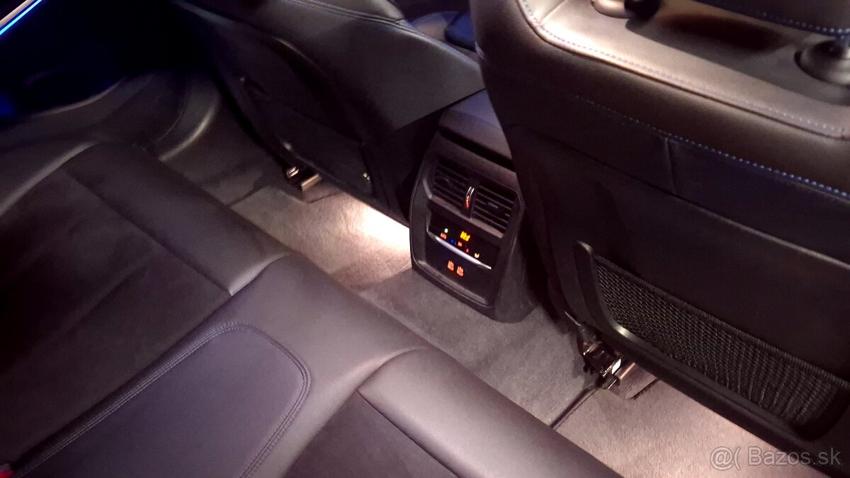 BMW 3 Touring 320d xDrive A/T MSPORT cena 21.682€ bez DPH - 7