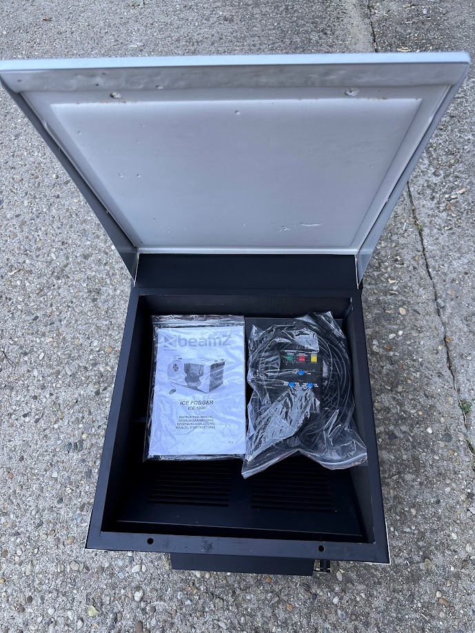 BeamZ ICE1800 Výrobník plazivej hmly - 7