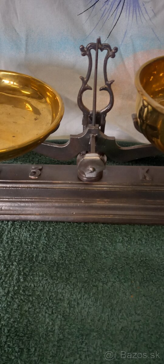 Dvojmisková liatinová vaha - 7