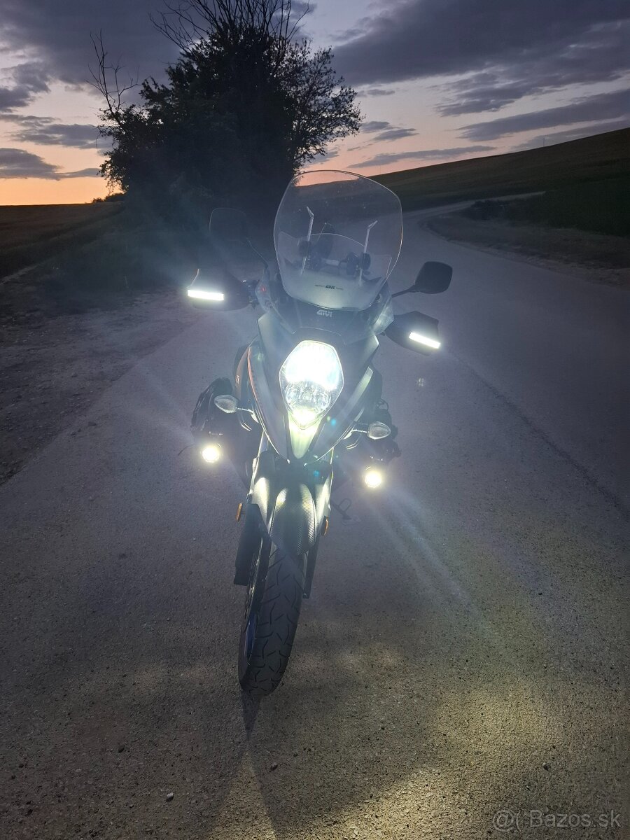 Suzuki DL 650 V-strom XT - 7