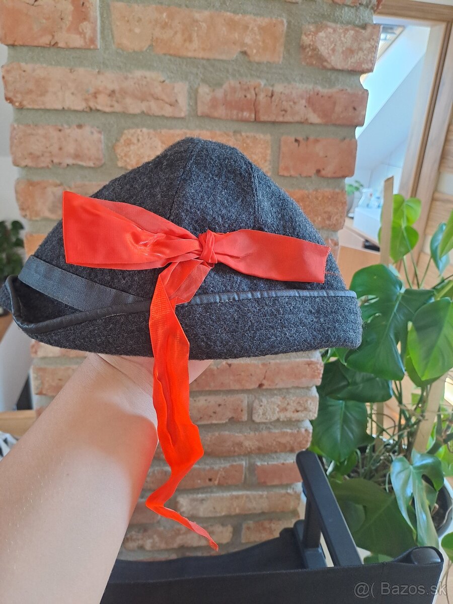 Predám rôzne časti krojov - 7
