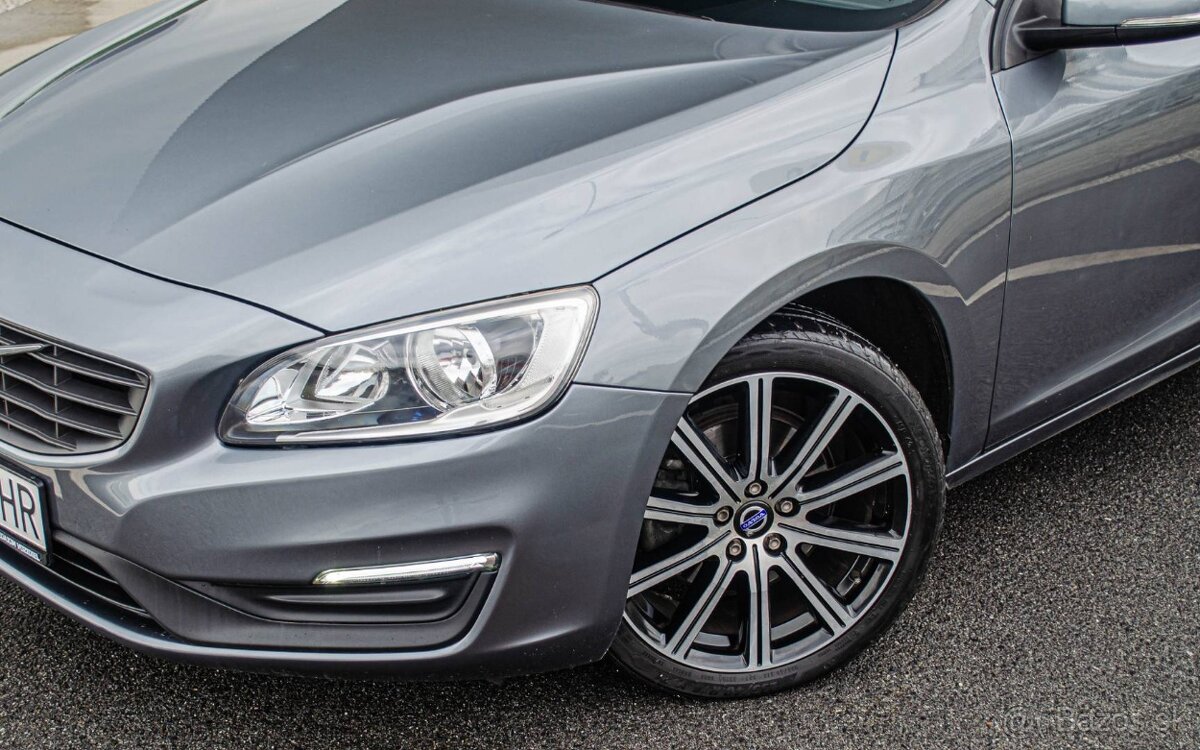 Volvo V60 D4 AT8 Webasto - 7