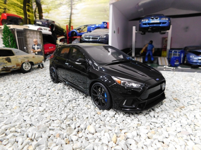 model auta Ford Focus RS Mk3 Otto mobile 1:18 - 7