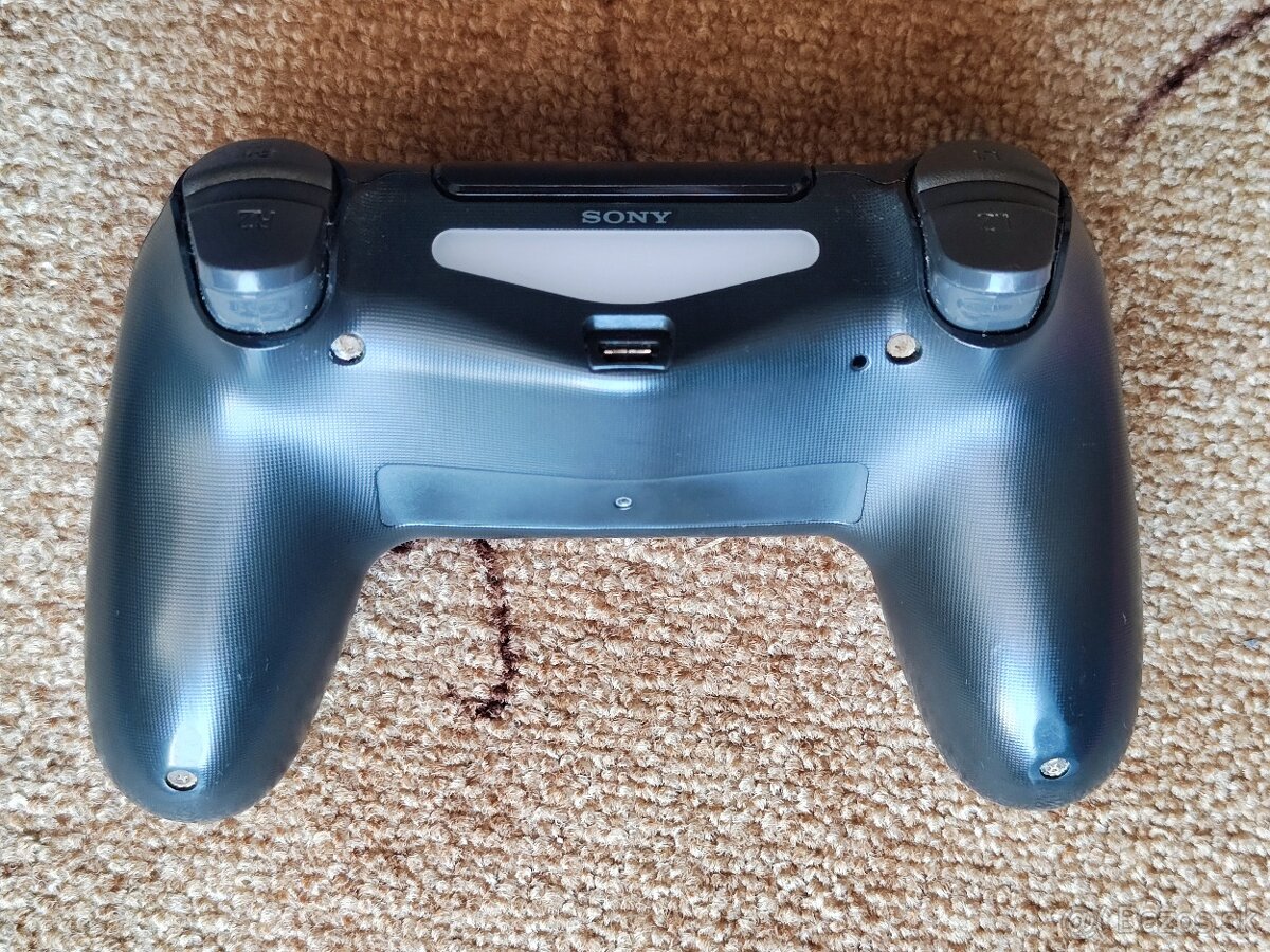 Predam ps4 slim 1TB - 7