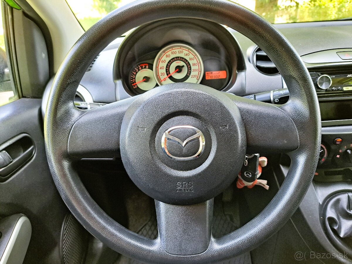 Mazda 2 1.3i 55kw,r.v.2010,po STK - 7