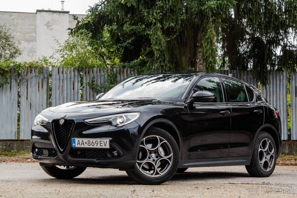 Alfa Romeo Stelvio Q4 - 7