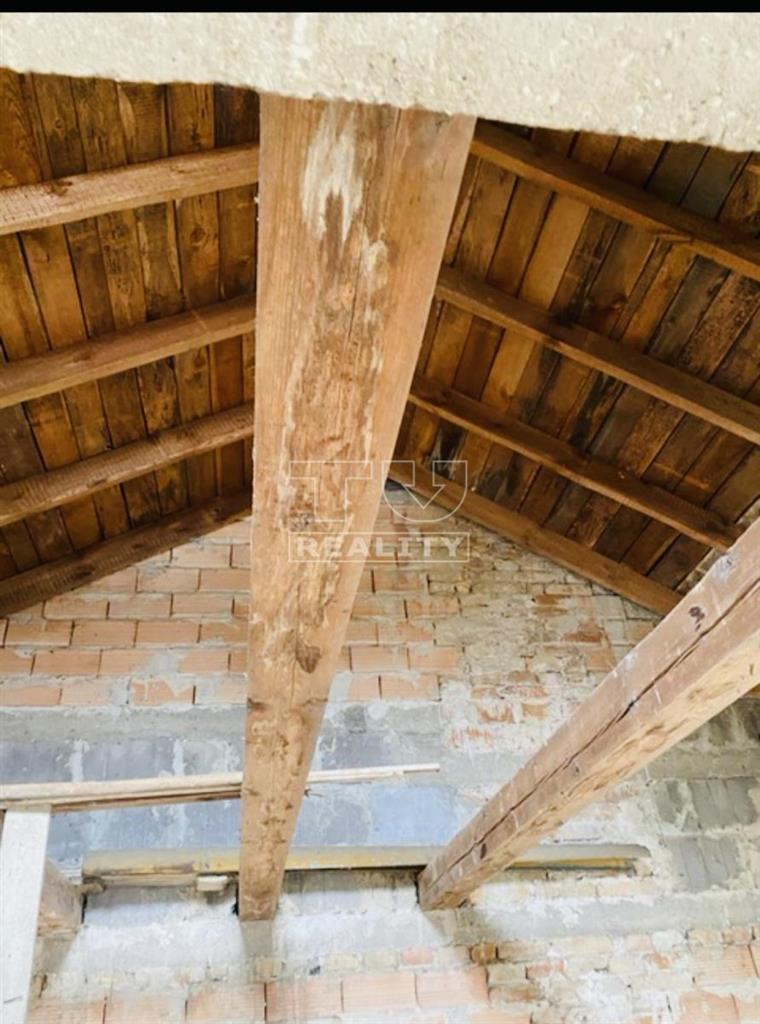 Rekreačný klenot pri Dunaji-rozostavaný domček v... - 7