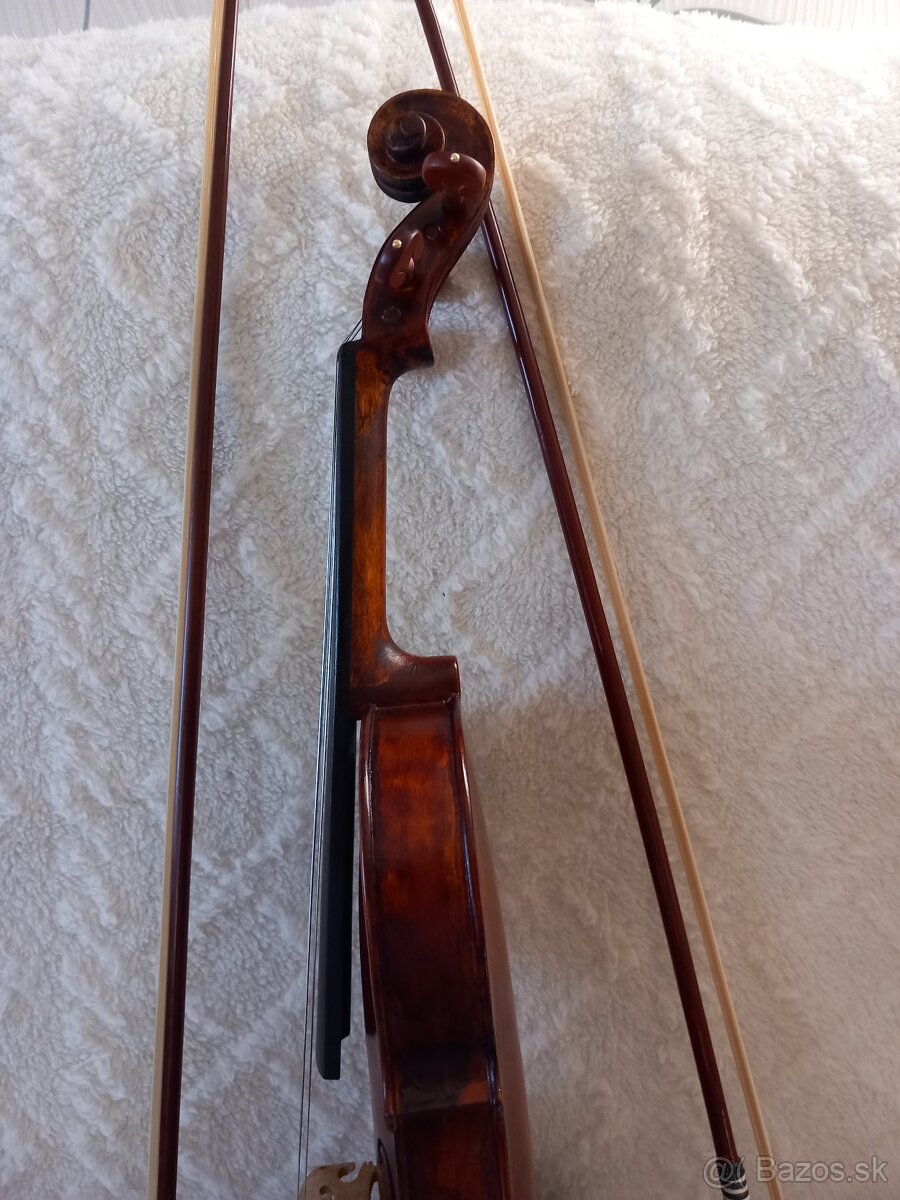 Predám ,staré husle s vybavou,4/4 - 7