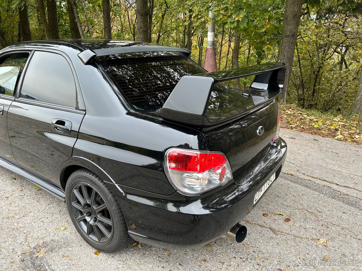 Subaru Impreza wrx sti - 7