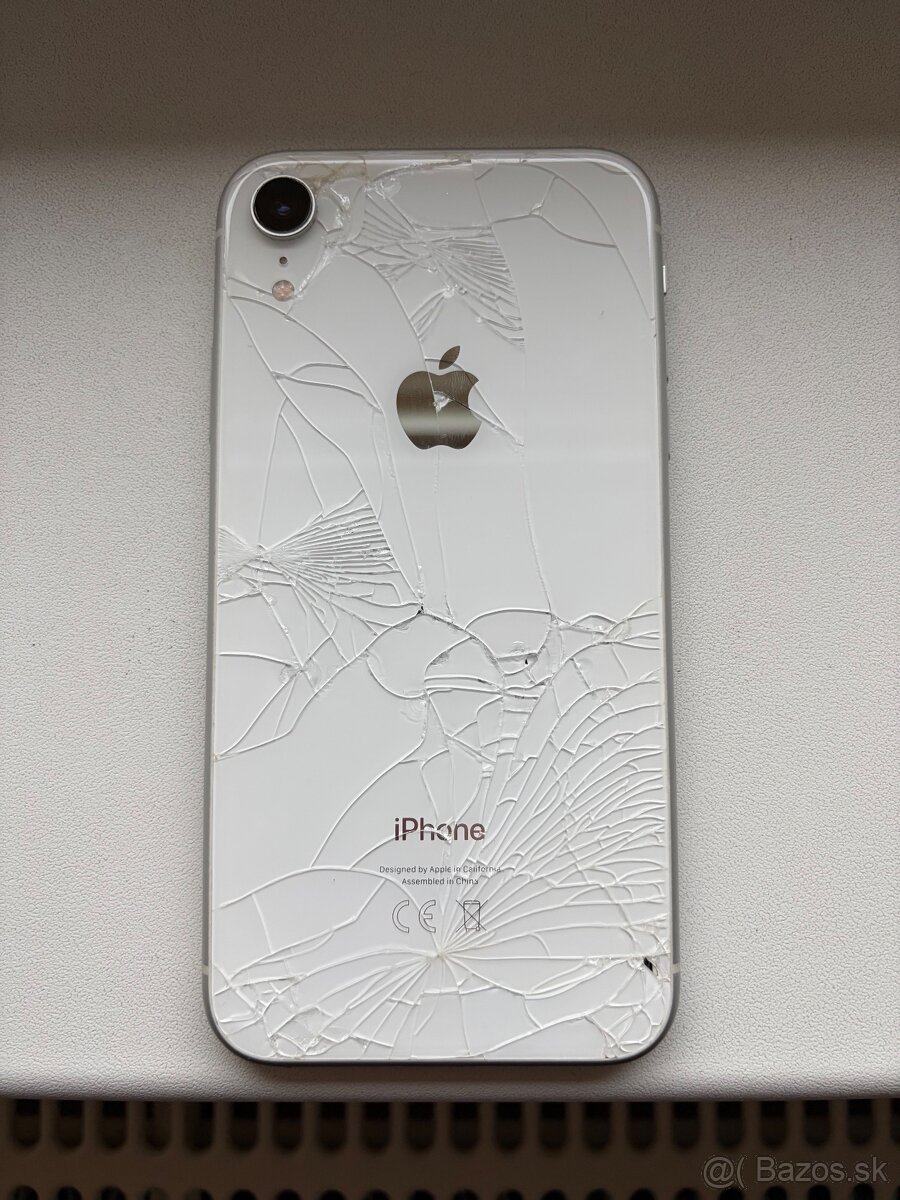 Apple iPhone XR 64 GB biely - 7