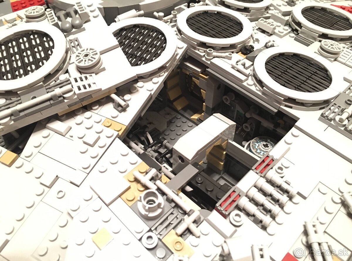 Star Wars 75192 - Millennium Falcon - 7