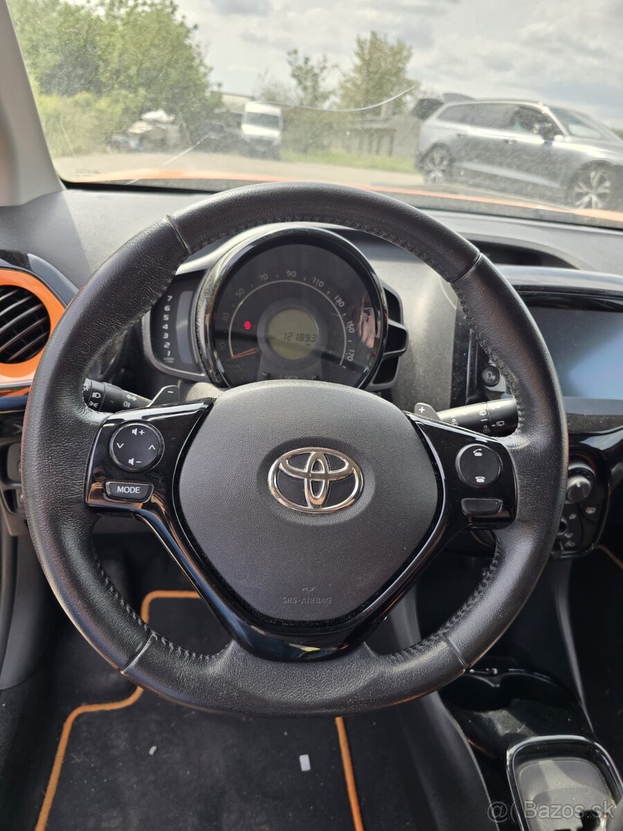 Toyota Aygo 1,0-l-VVT-i 2019 POJAZDNE, 53 kW, AUTOMAT - 7