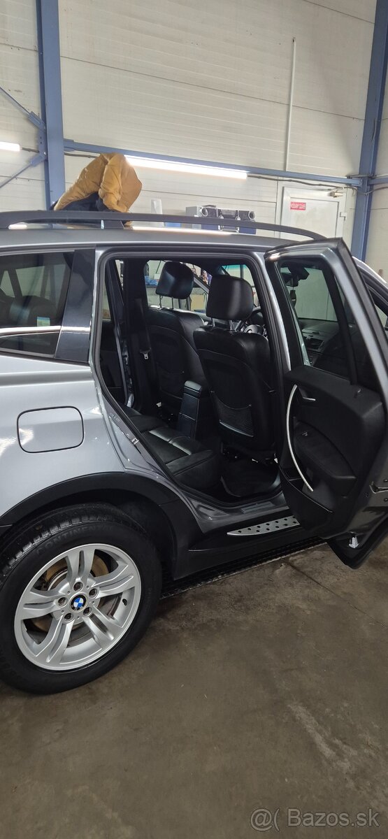 Predám bmw e83 - 7