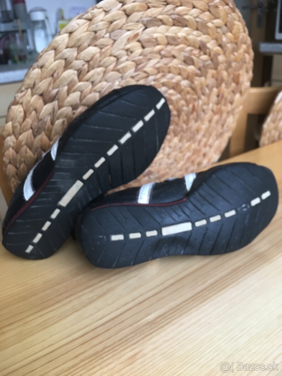 Botasky veľ.32 - - 7