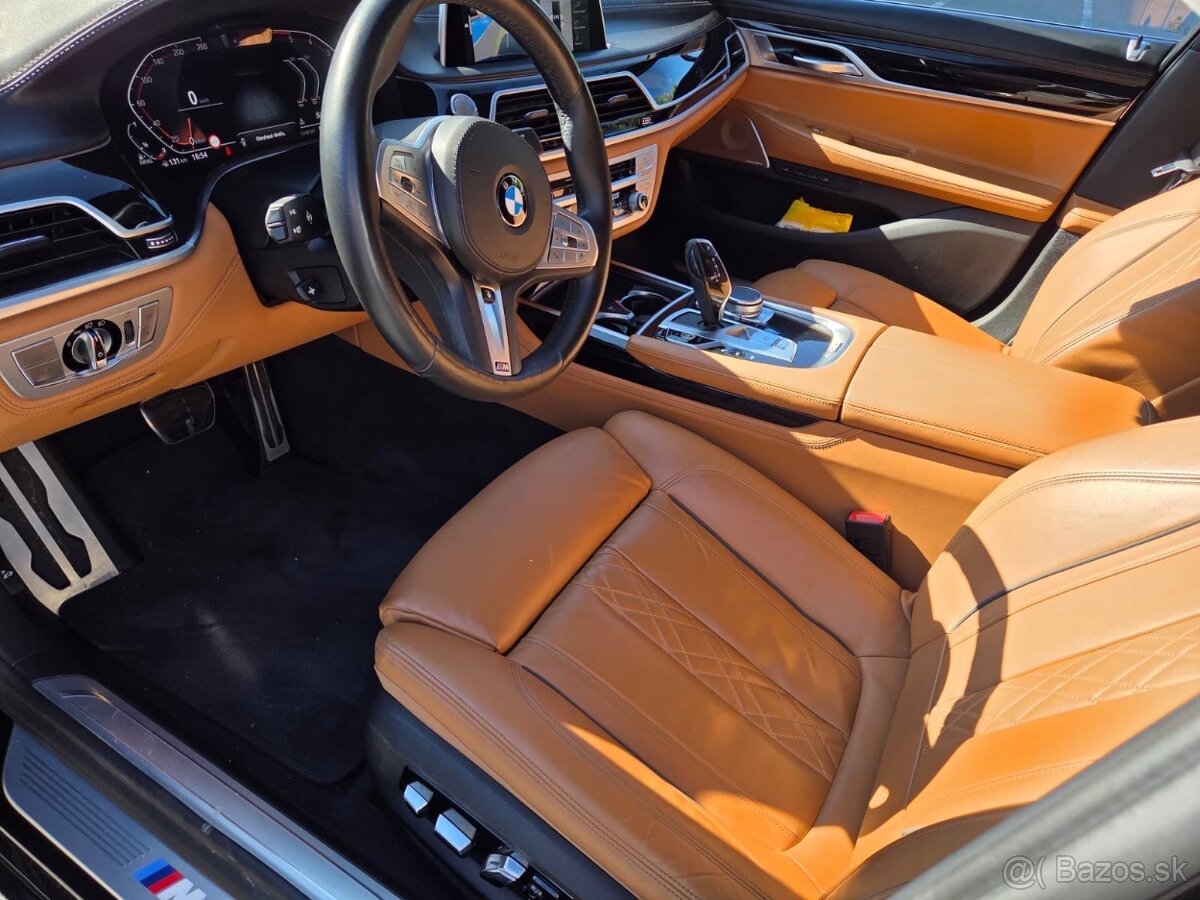 Odstúpim leasing BMW 750d Xdrive - 7