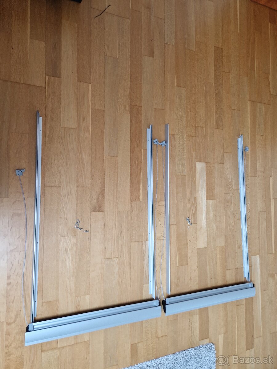 Originalna roleta Velux - bezova farba - 7