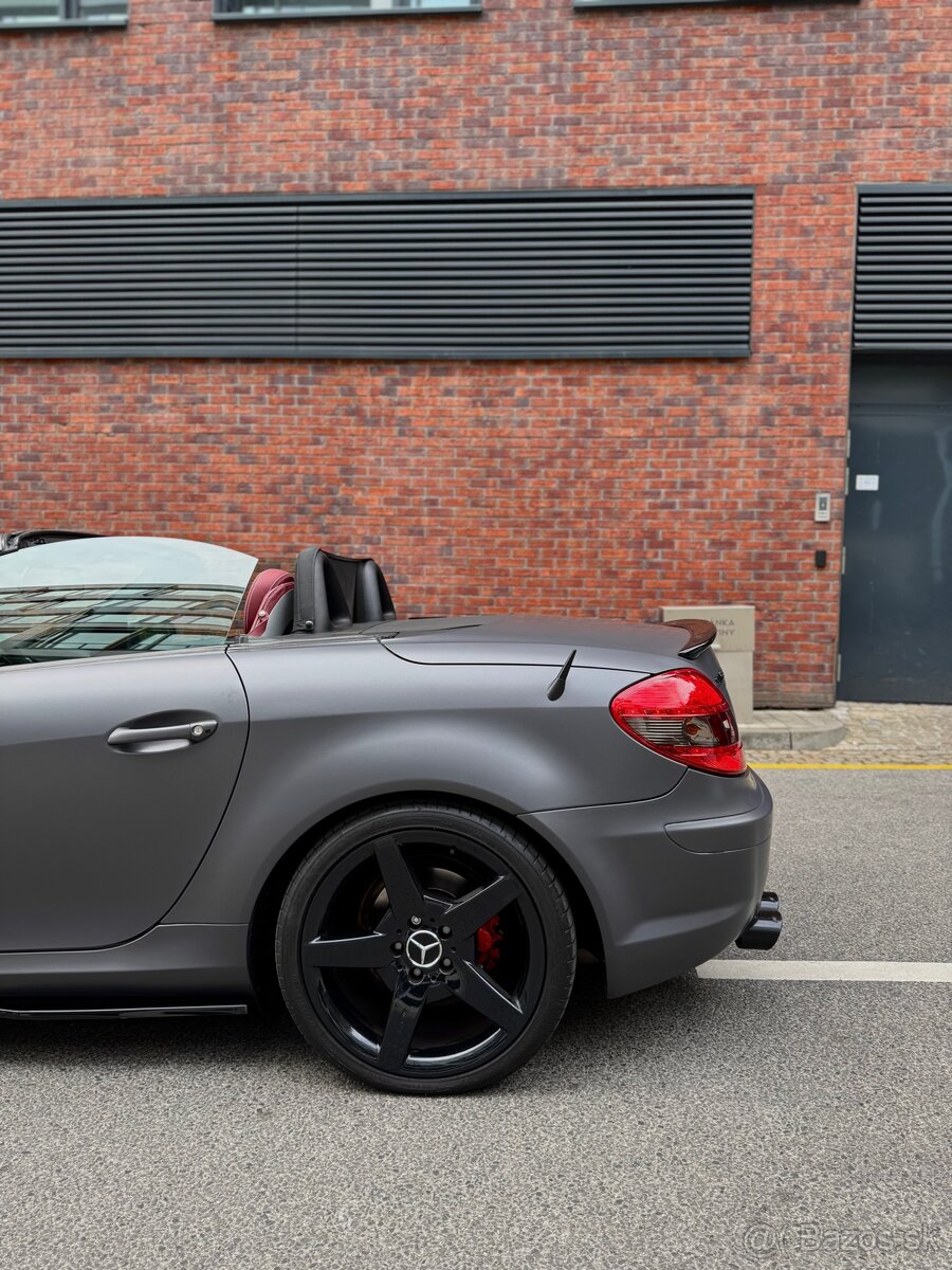 Mercedes SLK 200 AMG packet (znížená cena) - 7