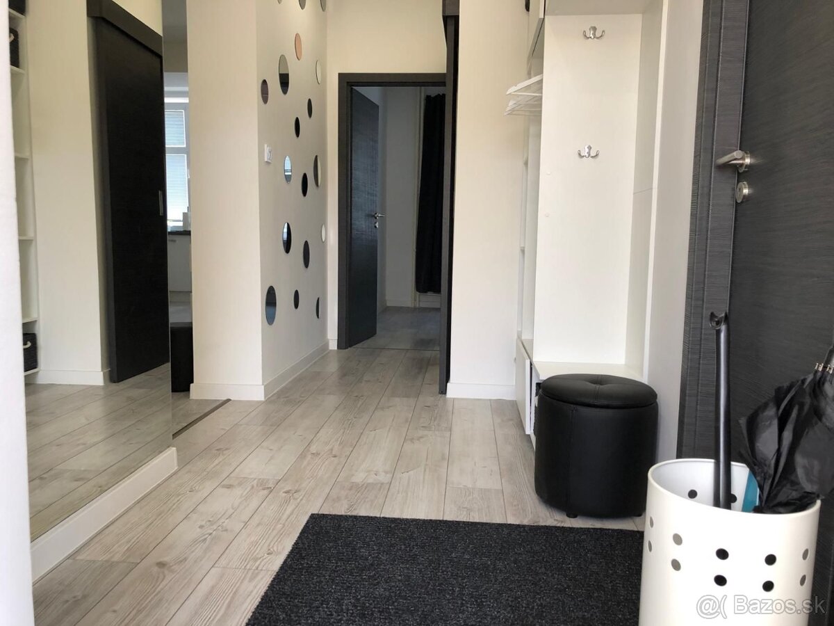 Prenajom 2izbovy kompletne zariadeny byt na Tomášikovej ul. - 7