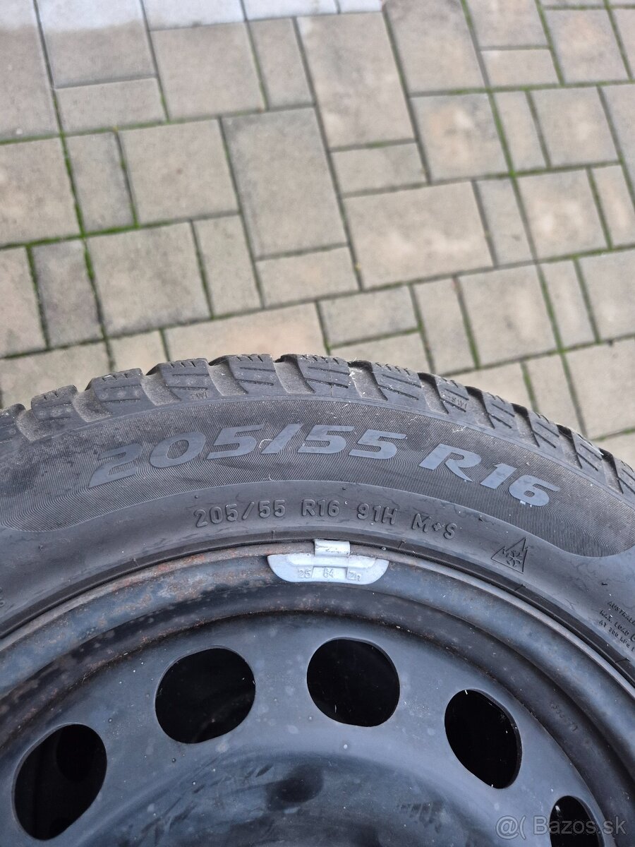 Pirelli Sottozero3 205/55 R16 aj s diskami - 7