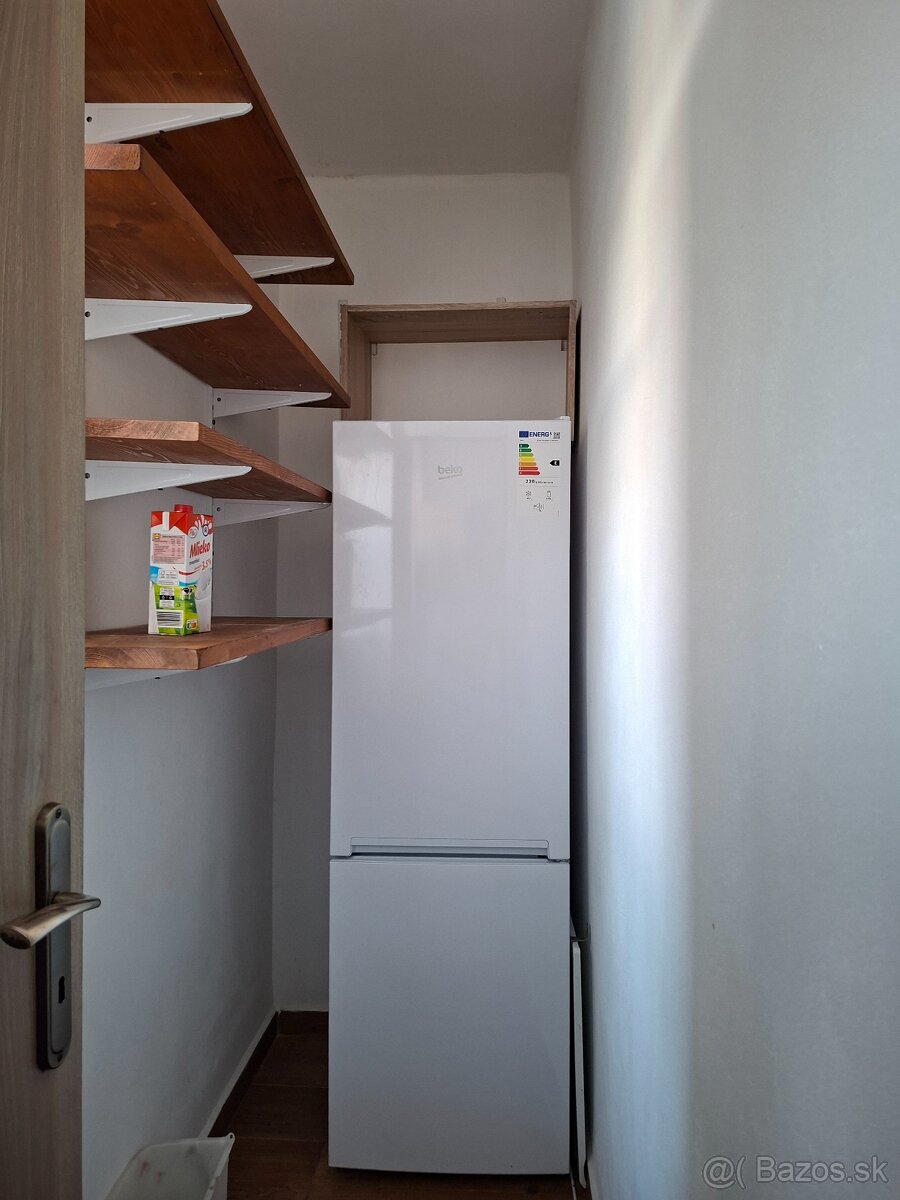 Priestranný 3-izbový byt v centre Námestova – krb + garáž - 7