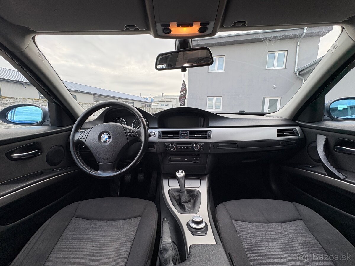 BMW 318i E91 - 7