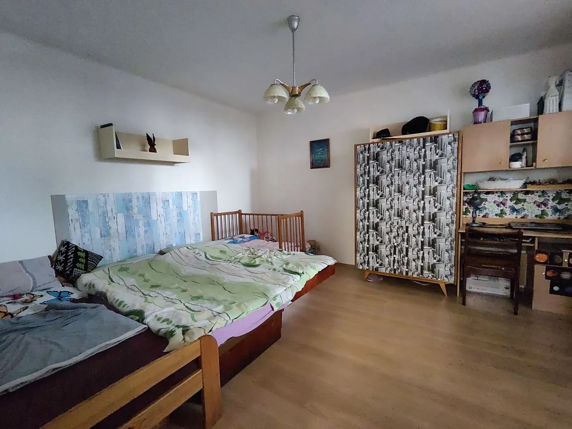 Priestranný rodinný dom - 7