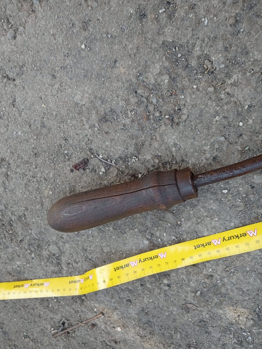 Náradie s drev.ručkou - 7