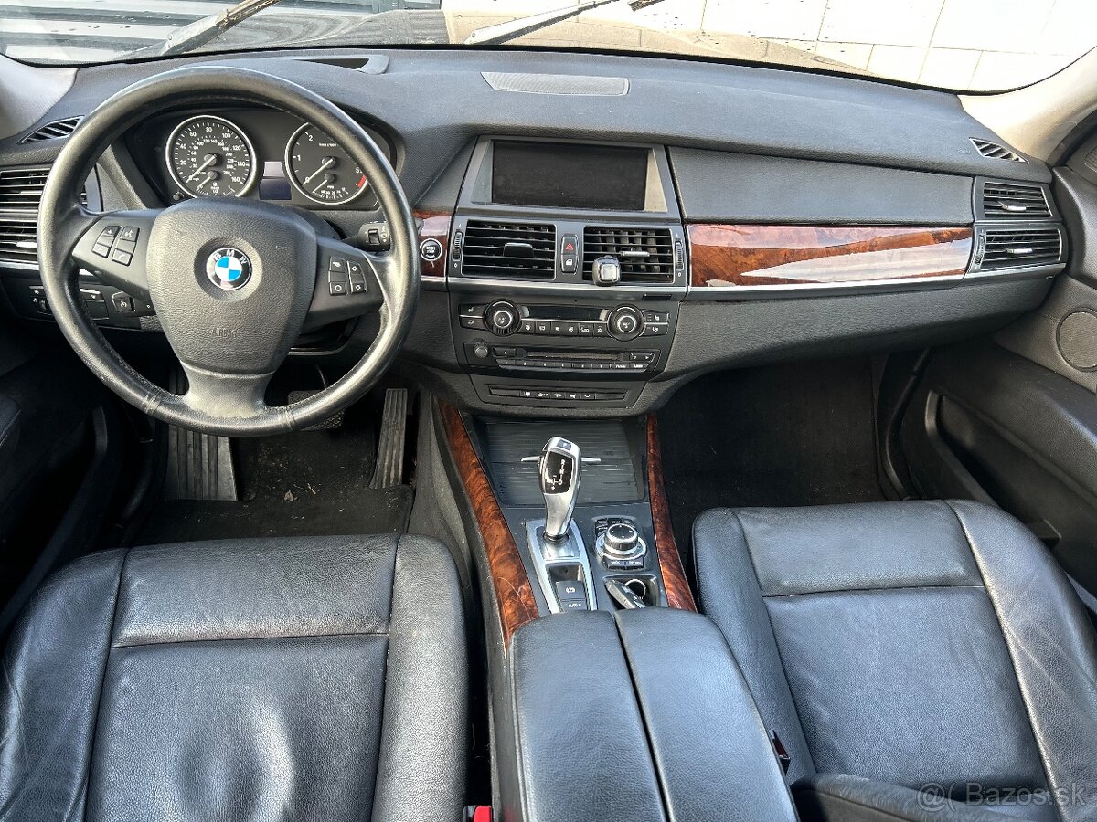 ROZPREDÁME BMW X5 E70 3,5sd 210kw 2011 - 7