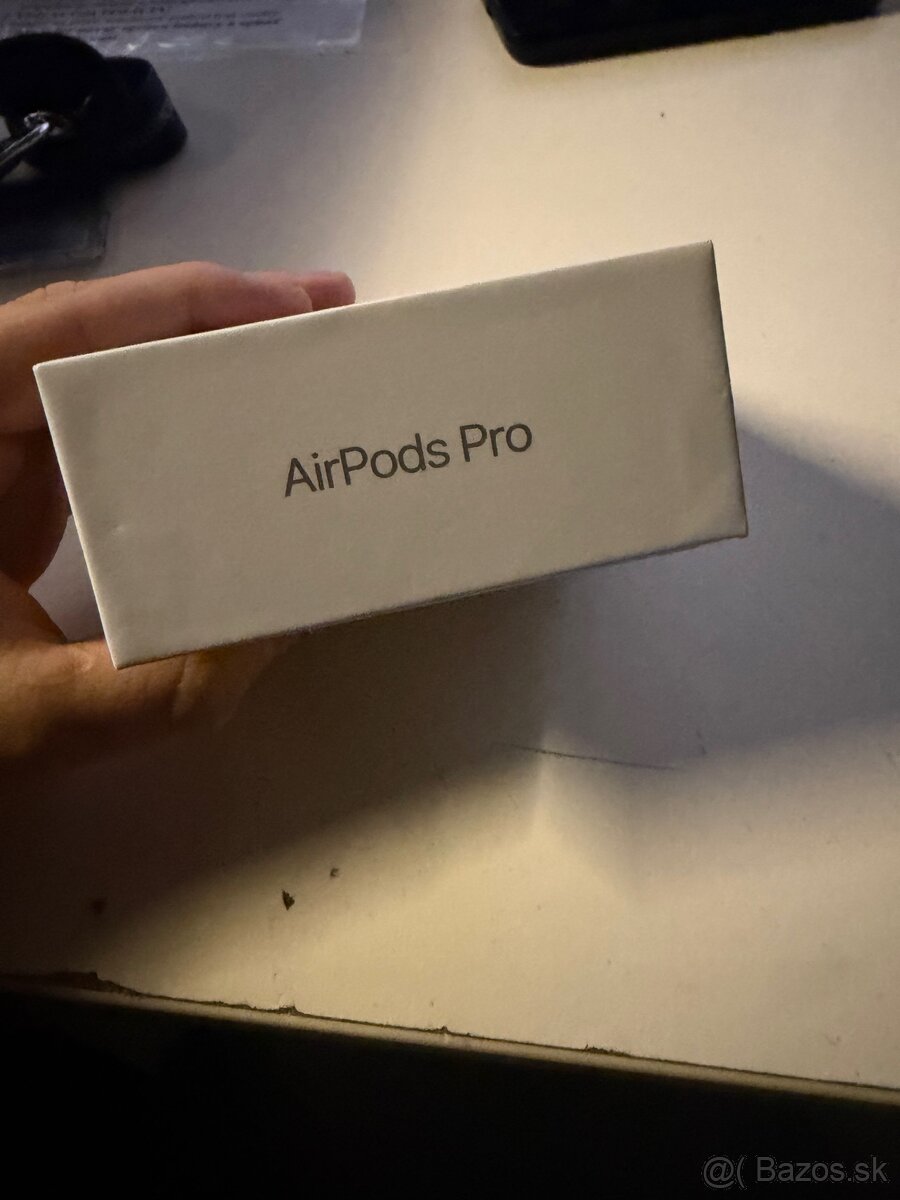 Apple AirPods Pro 2 - 7