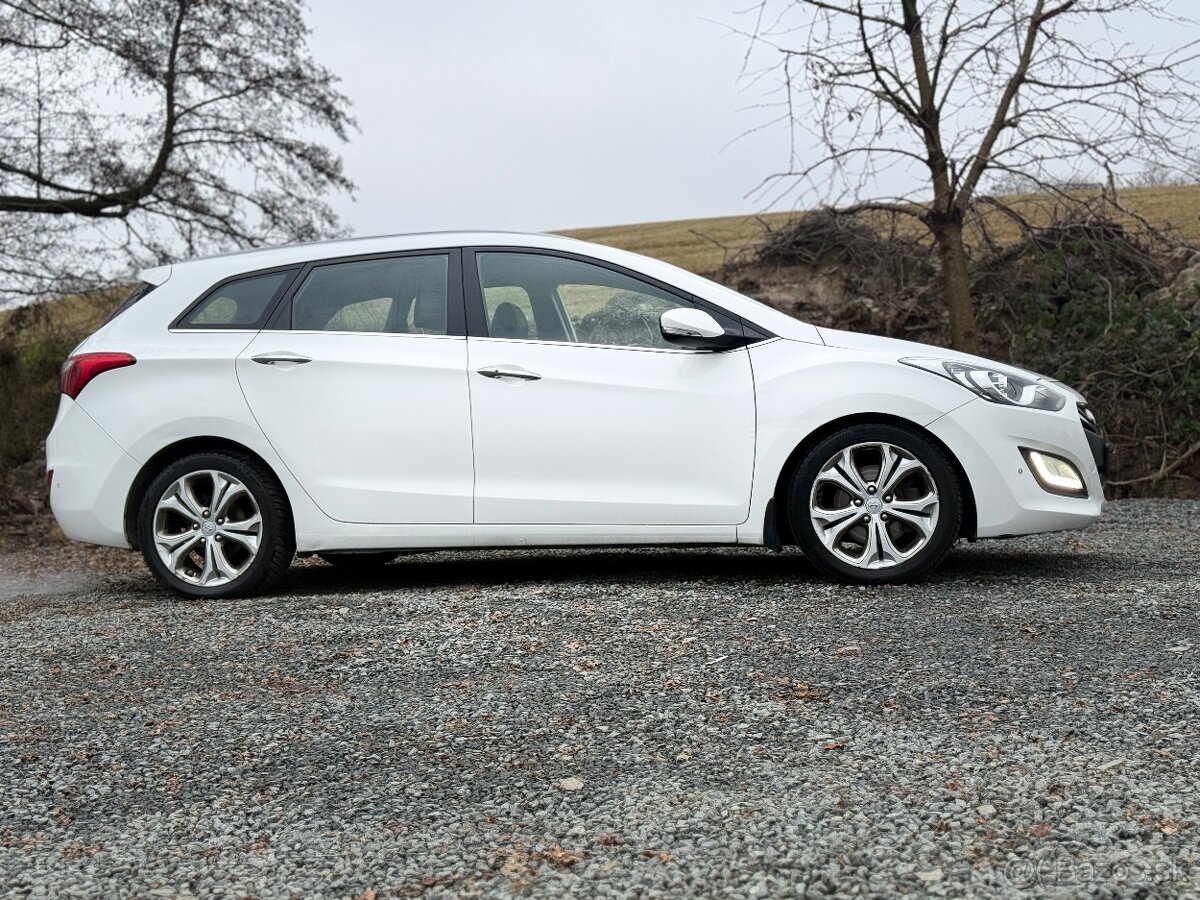 Hyundai i30 1.6Crdi Facelift - 7
