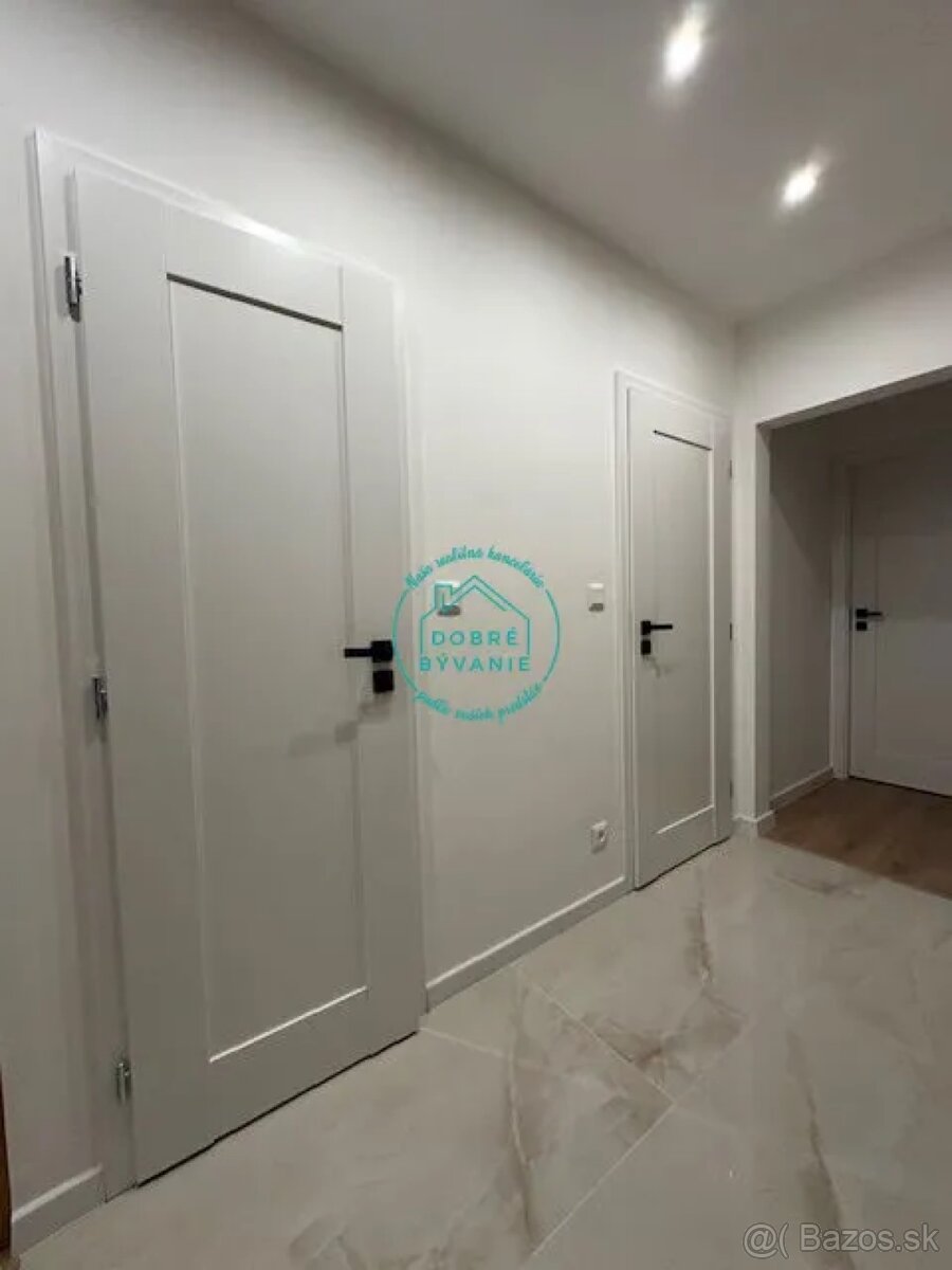 Predám 3 izbový byt po kompletnej rekonštrukcii JUH - 7