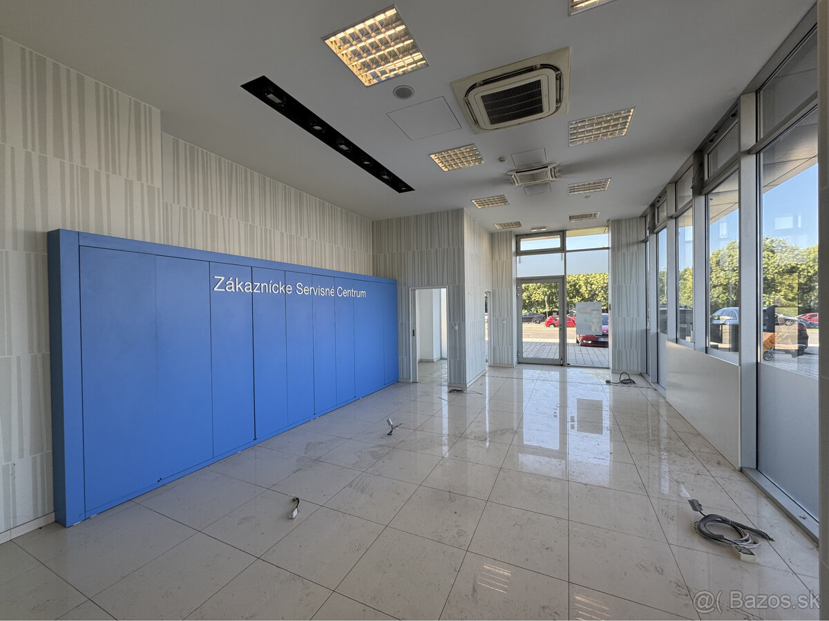 Prenájom prízemného obchodného priestoru 69 m² vo frekventov - 7