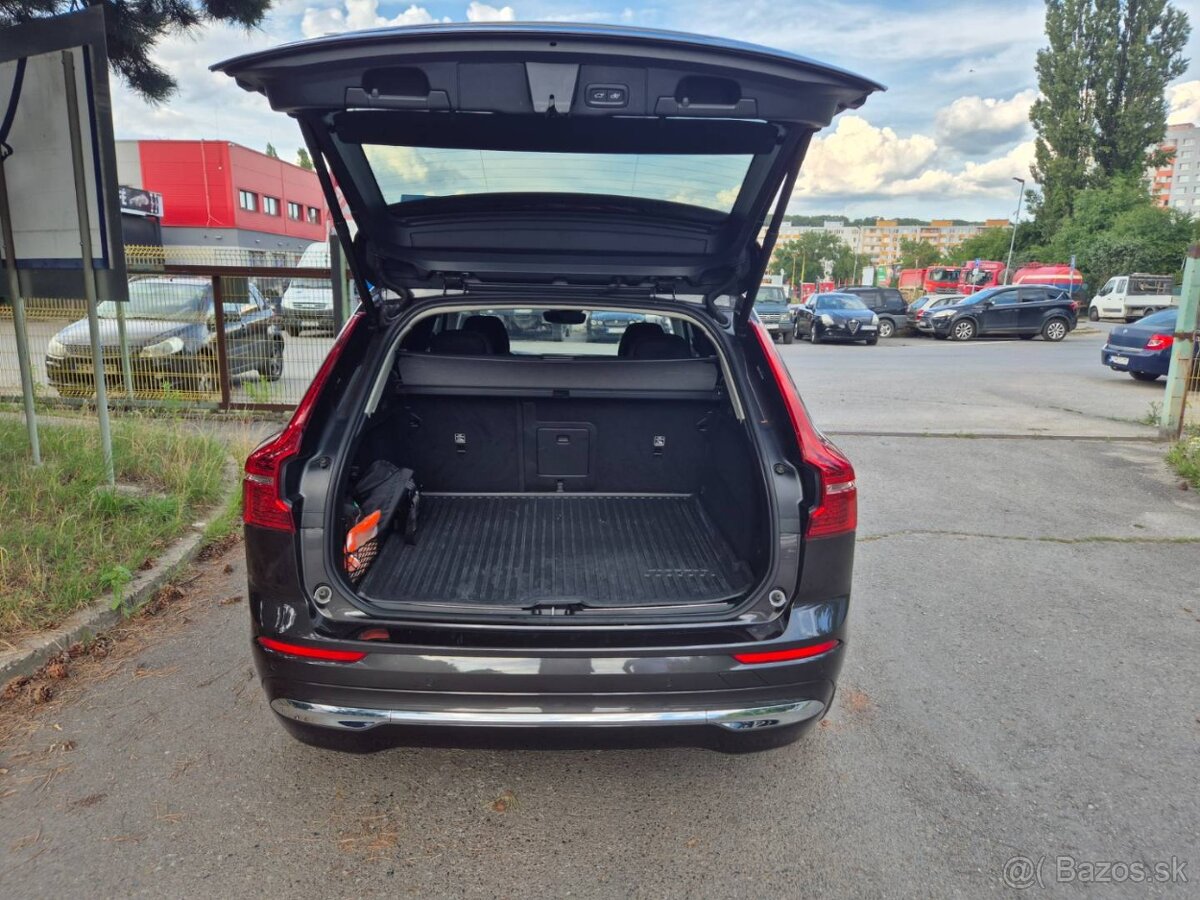 Volvo XC60 2.0 B5 mHEV Ultimate Black Edition AWD A/T - 7