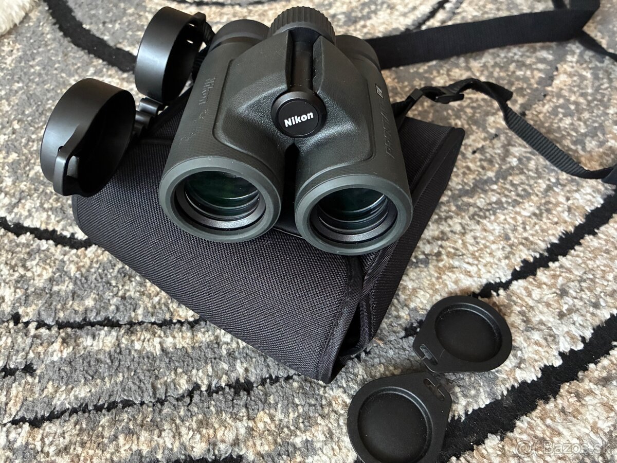 Nikon prostaff p7 8x30 DCF - 7