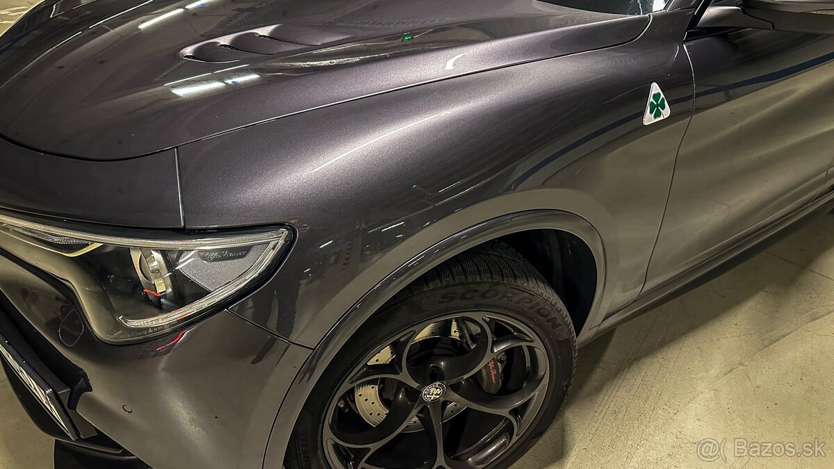 Alfa Romeo Stelvio QV - 7