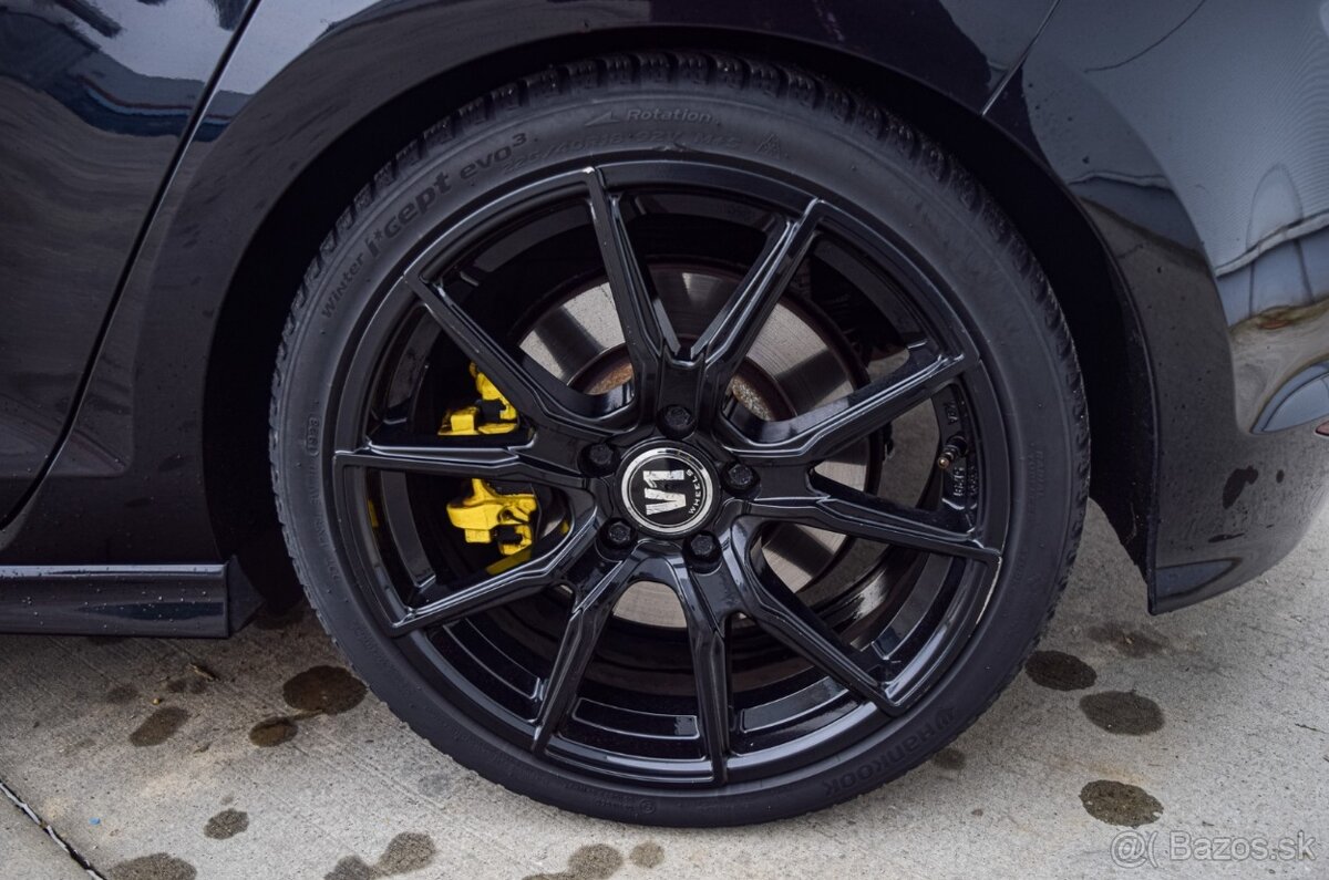 Volkswagen Golf R 2.0 TSI 221 kW 4Motion - 7